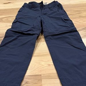 LL Bean Kids Size 6-7 Navy Blue Hiking Pants/Shorts
